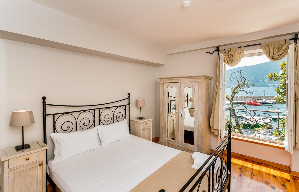 Stanica B&B Herceg Novi Buitenkant foto